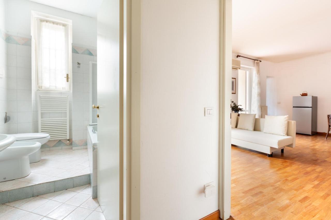 Cozy Apt With Balcony - Porta Romana District ميلان المظهر الخارجي الصورة